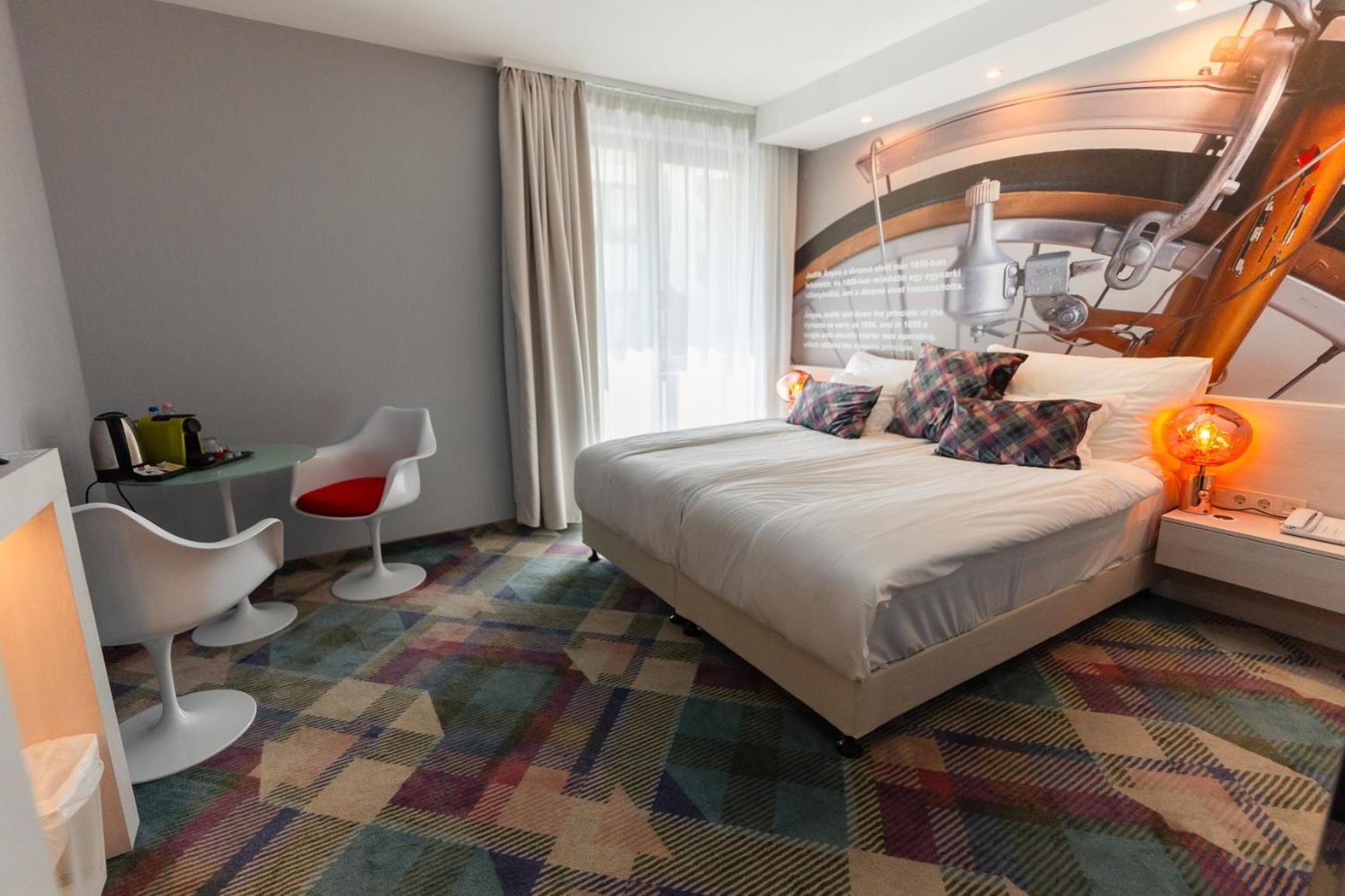 Science Hotel Premium Szeged Exterior photo